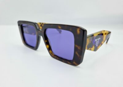 Lunettes de soleil Prada