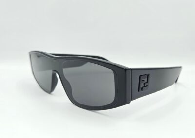 Lunettes de soleil FENDI