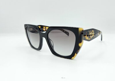 Lunettes de soleil PRADA