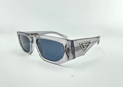Lunettes de soleil PRADA